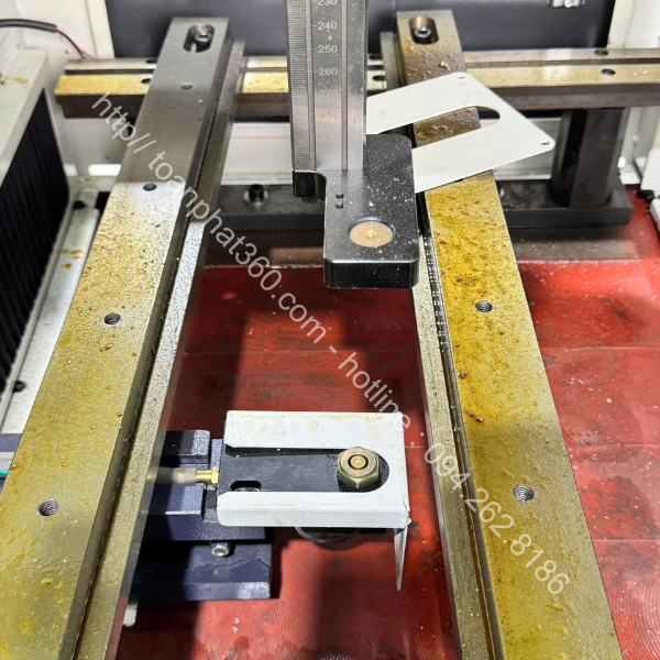 Máy Cắt Dây Servo SL400 320×400mm - Ảnh 10